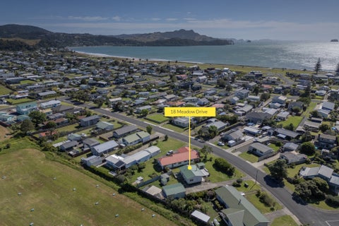 18 Meadow Drive, Whitianga, Whitianga