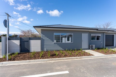 1/17 Waerenga Road, Otaki