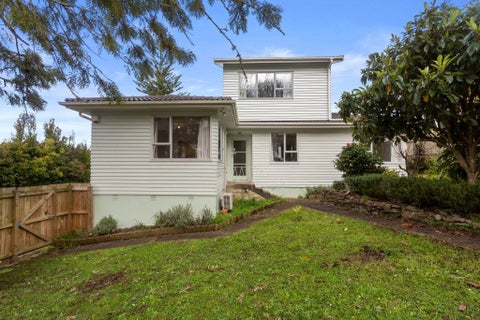 33 Castleton Street, Birkdale, Auckland