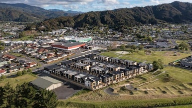 9 Te Ara o Papatahi, Wainuiomata, Lower Hutt