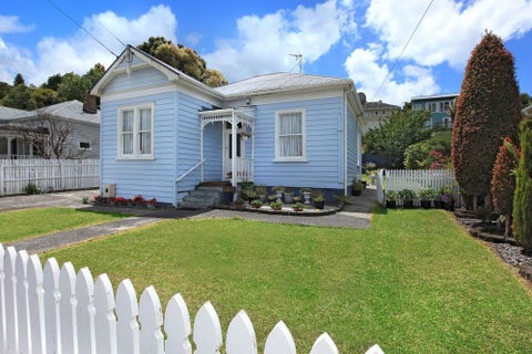 7 Wolseley Street, Morningside, Auckland