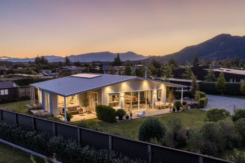 21 Sam John Place, Lake Hawea, Lake Hāwea