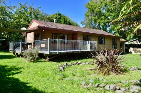 32 Wi Pere Street, Manakau, Manakau