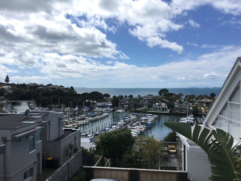 2/25 Prospect Terrace, Milford, Auckland