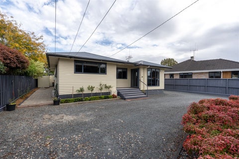 17 Somme Crescent, Hillcrest, Hamilton