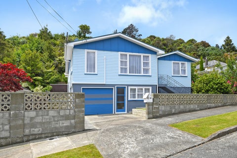73 Thomas Street, Stokes Valley, Lower Hutt