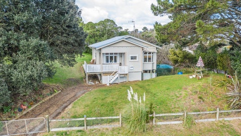233 Hokio Sand Road, Hokio Beach, Levin
