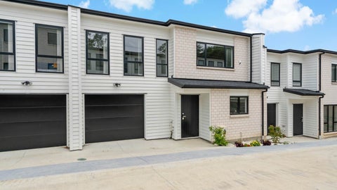 12 Kohuora Lane, Papatoetoe, Auckland