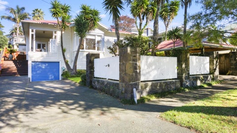 40 Tawera Road, Greenlane, Auckland