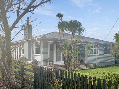 1/11A Knox Road, Swanson, Auckland