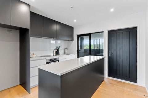 14/1066 Coatesville-Riverhead Highway, Riverhead, Riverhead