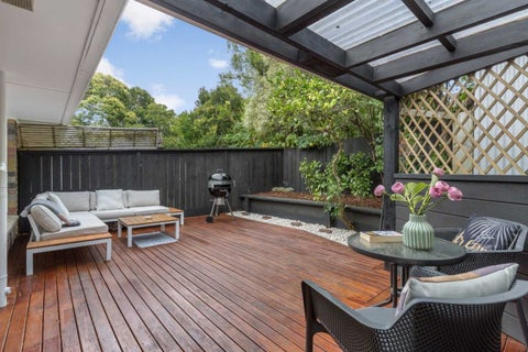 2/11 Lenihan Street, Northcote, Auckland