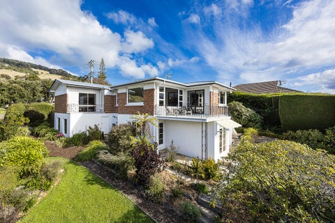 57 Marion Street, Macandrew Bay, Dunedin