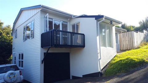 1/17 Aorangi Place, Birkenhead, Auckland