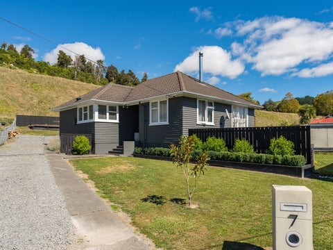 7 Dove Place, Taihape