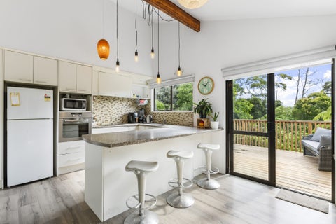 40 Fordham Street, Beach Haven, Auckland