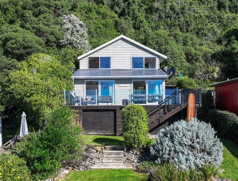 26 Moody Street, Gore Bay, Cheviot