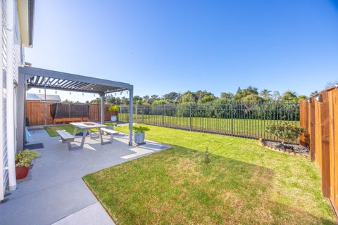 24 Gordon Davies Lane, Huntington, Hamilton