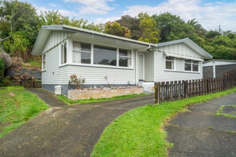 3 Jonathan Way, Paparangi, Wellington
