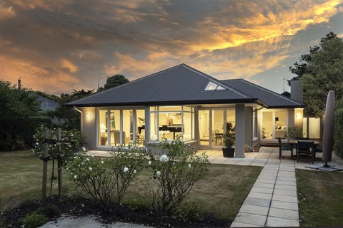 72 Memorial Avenue, Ilam, Christchurch