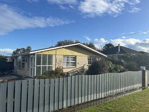 25 Charles Street, Grasmere, Invercargill