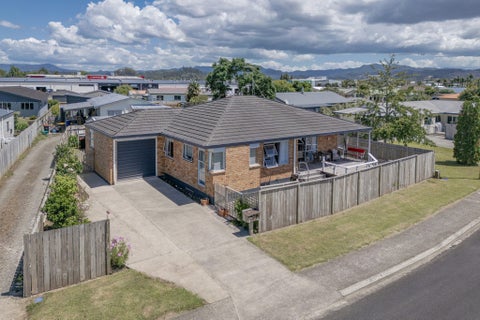 38 Whitby Avenue, Whitianga