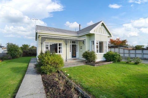 11 Essex Street, Winton, Winton