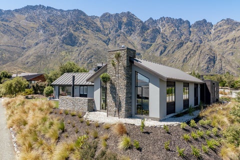 15 McKellar Drive, Jacks Point, Queenstown