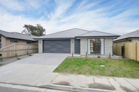 33 Tara Crescent, Woodend, Woodend
