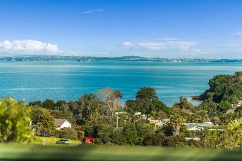 13 Moana Avenue, Surfdale, Waiheke Island