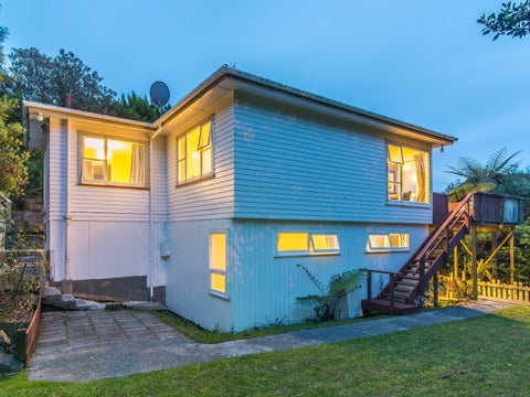 21 St Albans Avenue, Karori, Wellington