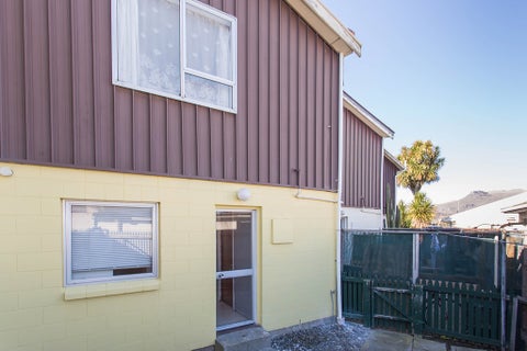 3/8 Lane Street, Woolston, Christchurch