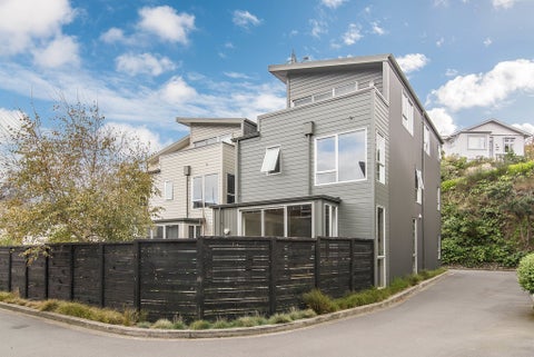 4/3 Severn Street, Island Bay, Wellington
