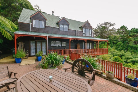 228 Hill Road, Belmont, Lower Hutt
