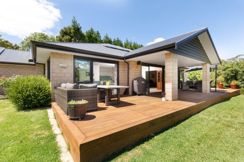 260 Athenree Road, Athenree, Katikati