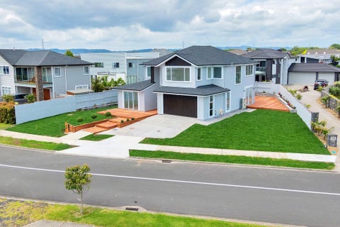 16 Milano Boulevard, Karaka, Papakura
