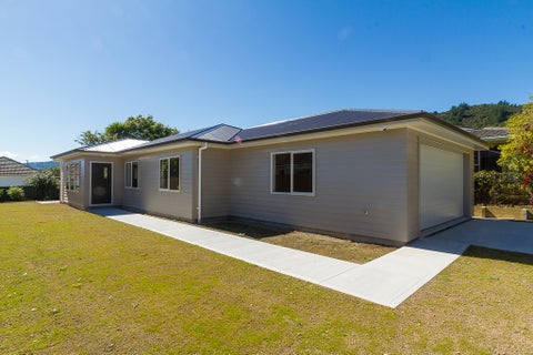 1 Manuka Street, Stokes Valley, Lower Hutt