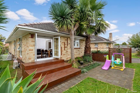2/9 Bowling Avenue, Epsom, Auckland