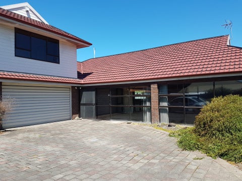 185 Sawyers Arms Road, Bishopdale, Christchurch