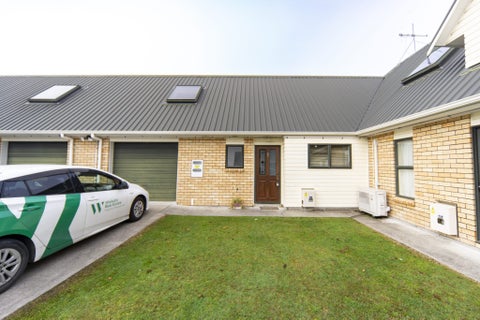 10D Jones Crescent, Melville, Hamilton