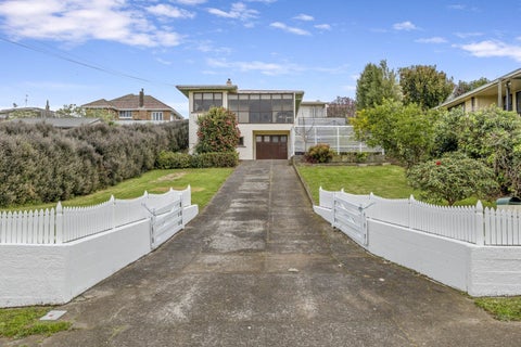 75 Mould Street, Waitara, Waitara