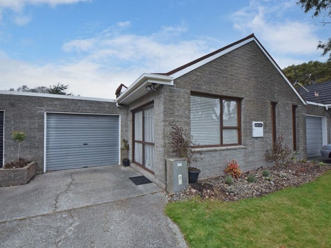33 Lees Street, Gladstone, Invercargill