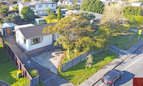7 Kelman Road, Kelston, Auckland