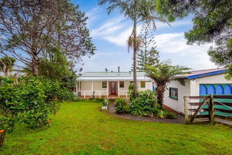 16 Puketaha Road, Swanson, Auckland