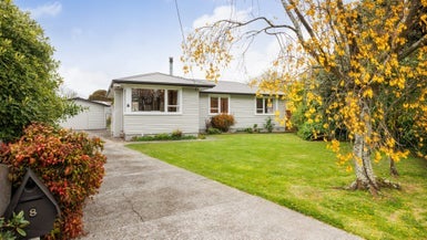 8 Firth Place, Awapuni, Palmerston North
