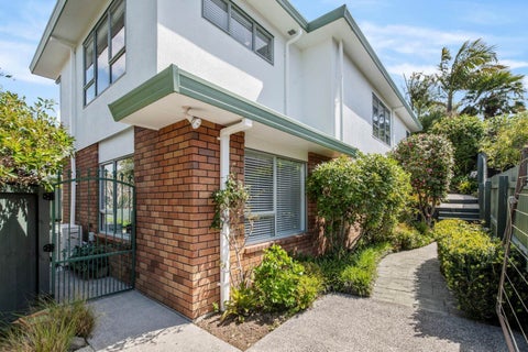 2/12 Westview Court, Somerville, Auckland