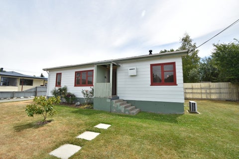 38 Jollie Road, Twizel