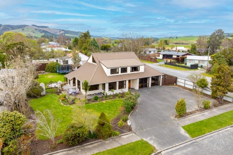 21 Dryden Street, Milton