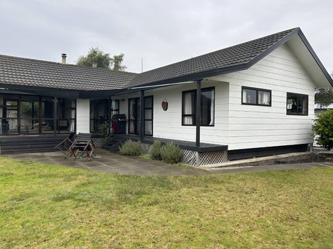 66 Iwa Street, Mapua