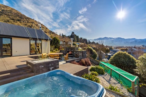 10 Bramshill Drive, Lower Shotover, Queenstown